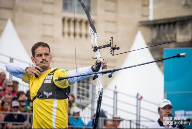 Maricá brilha no tiro com arco: Marcus D’Almeida e Ana Luiza Caetano avançam em Paris 2024